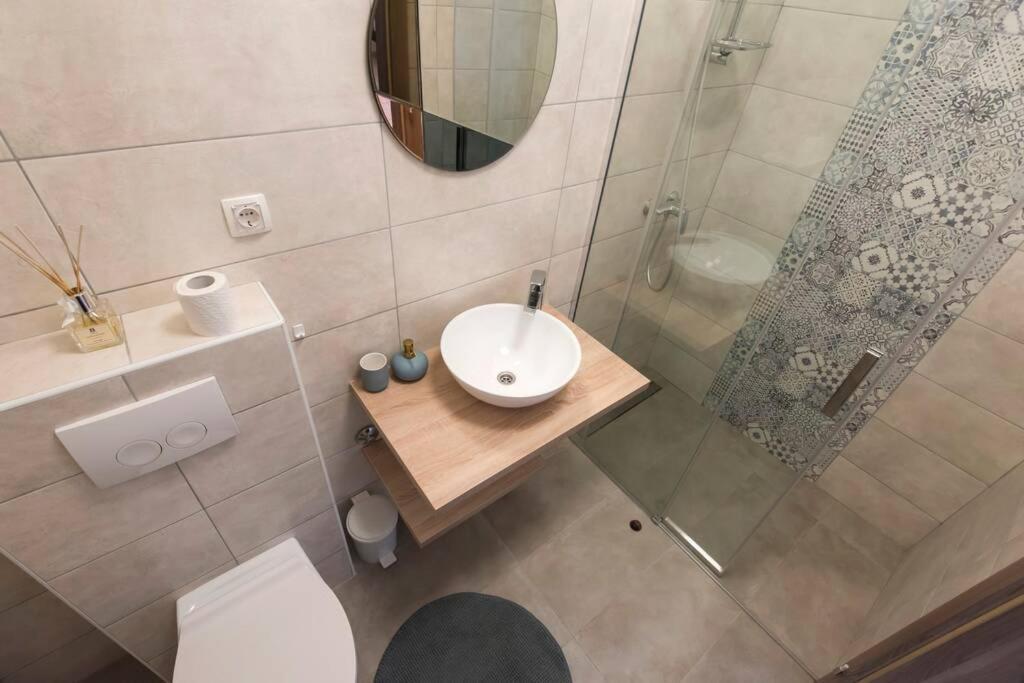 Apartman M&S 1 Kali, Otok Ugljan Appartement Buitenkant foto